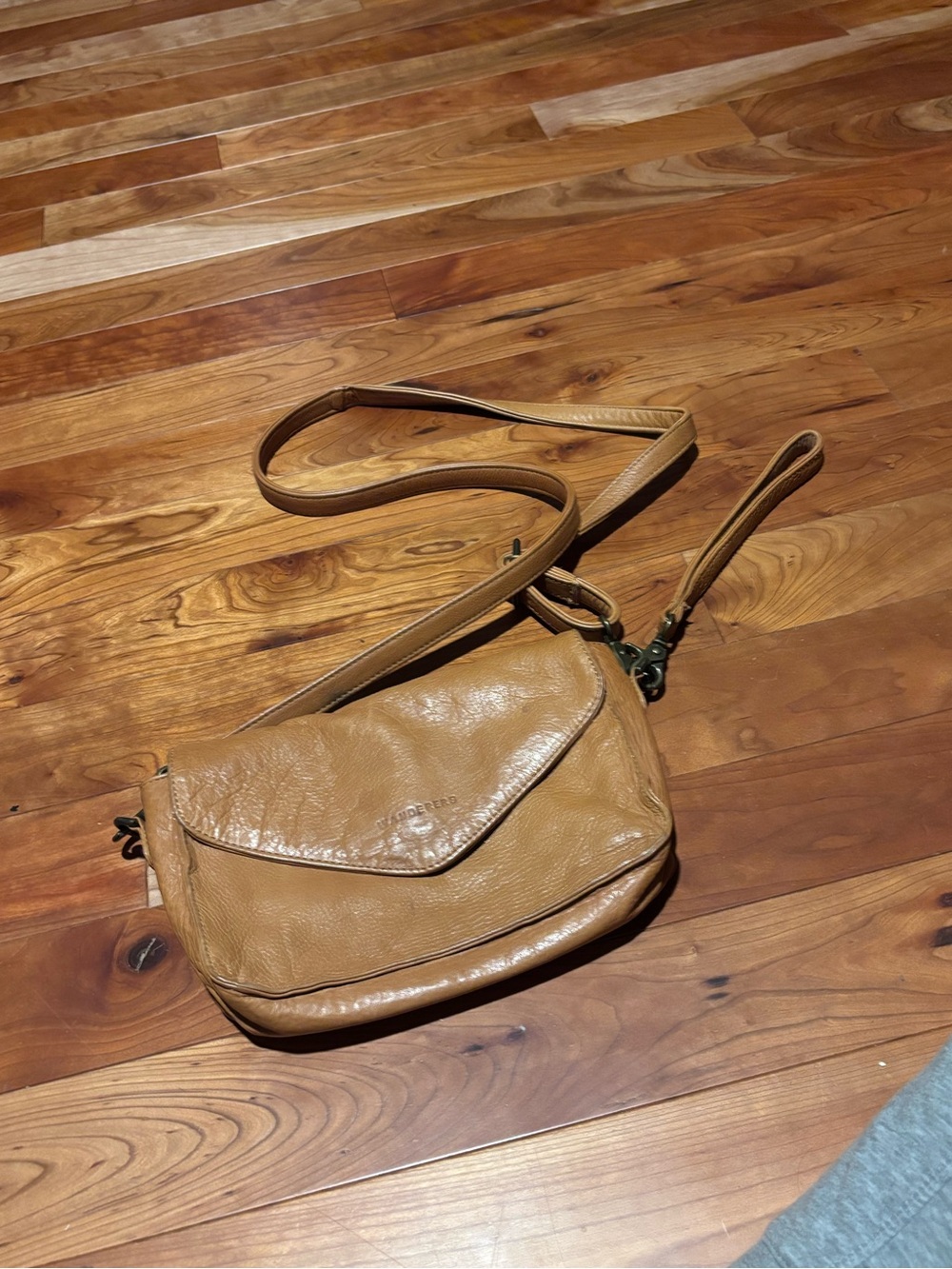 Everyday Tan Leather Crossbody with Front Flap